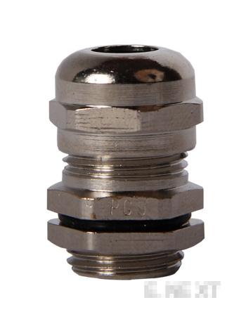Kabelverschraubung aus Messing PG9, vernickelt, Schutzart IP65, E.NEXT